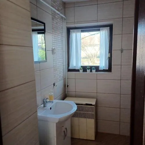 Gasthuis Szira Porta 3*